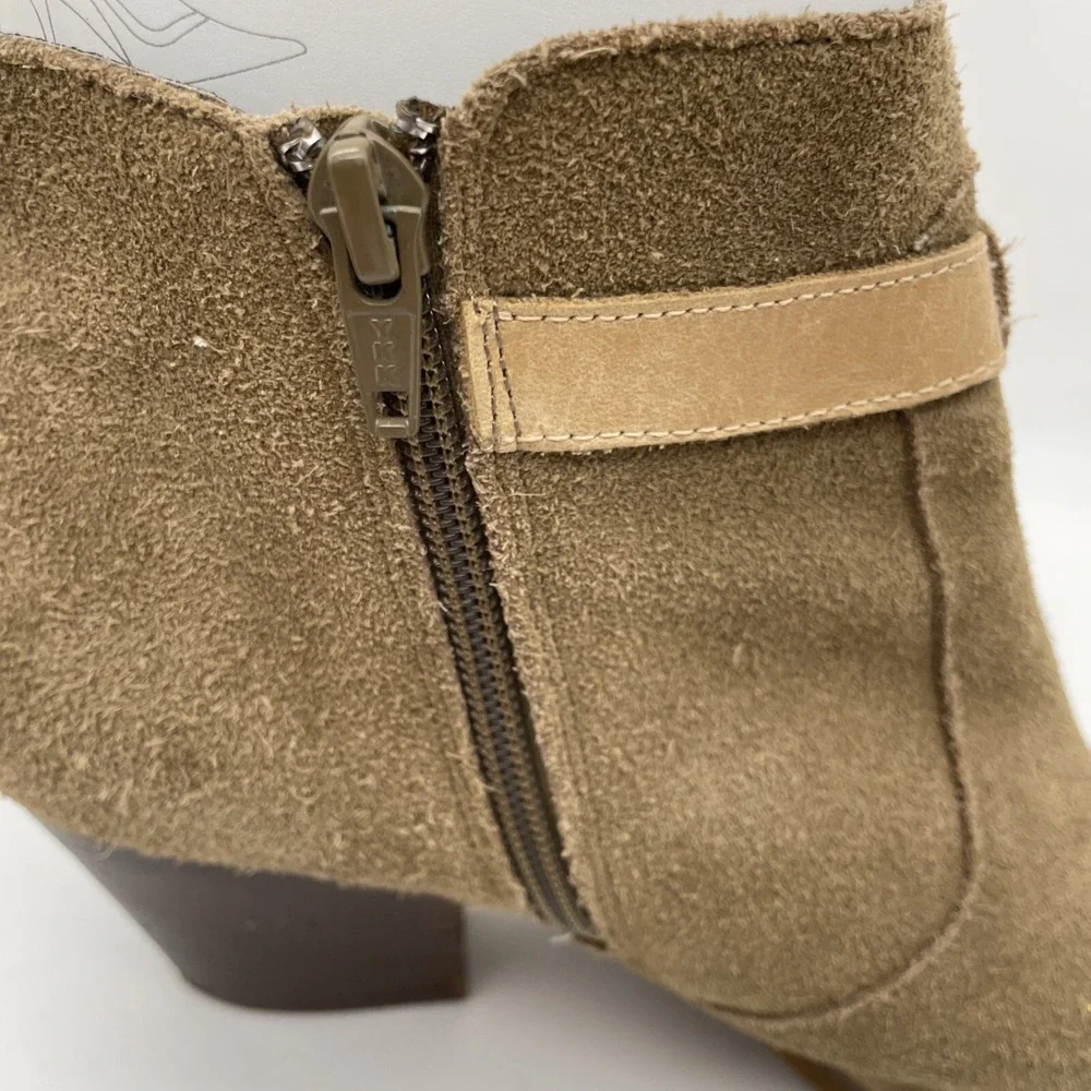 Seychelles Taupe Brown Suede Ankle Boots Strap Side‎ Zipper Women's Size 9